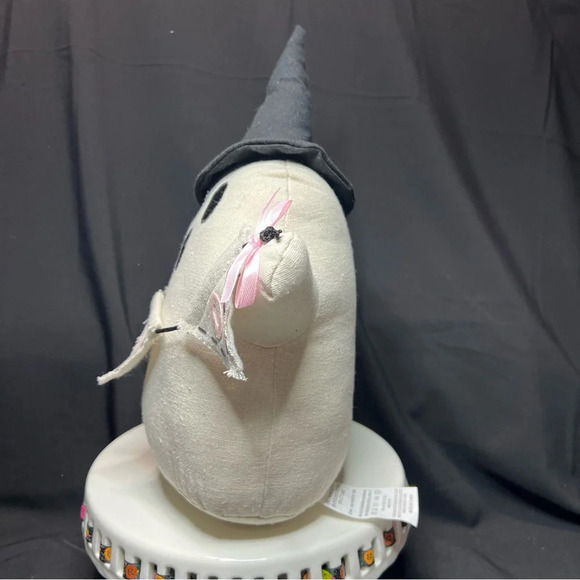 Hallow Home Halloween Weighted Witch Ghost w/ Pastel Pink Bows & BOO Banner - Picture 3 of 12